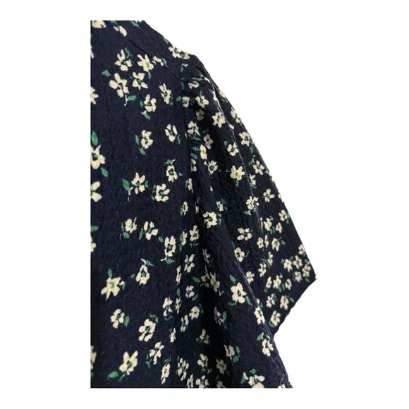 LOFT Navy and White Fitted Buttoned Blouse - Picture 5 of 8